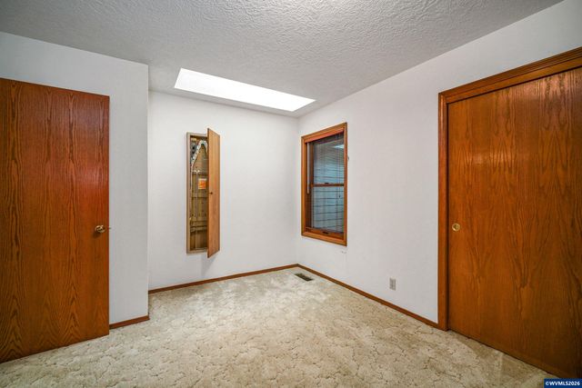 751 Catron St N, Monmouth, OR 97361