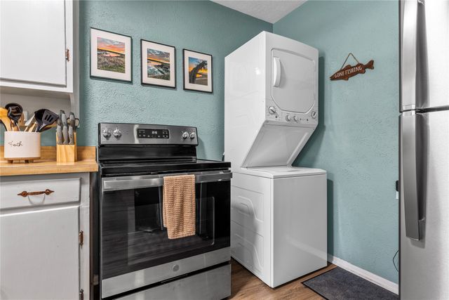 140 County Road 1764, Clifton, TX 76634