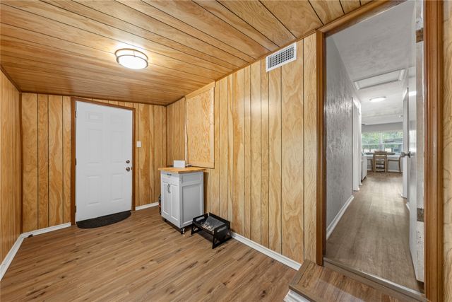 140 County Road 1764, Clifton, TX 76634