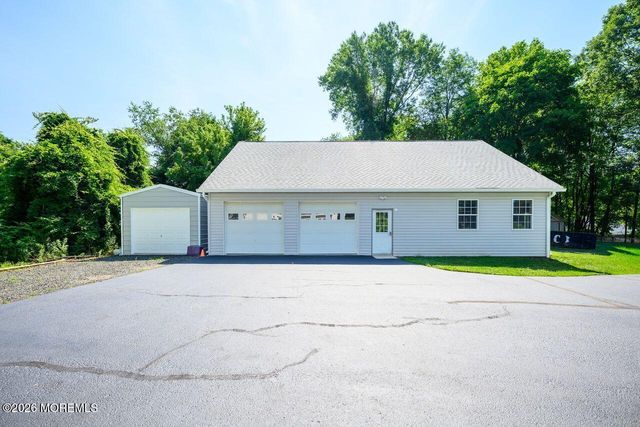 250 Bennett Road, Freehold, NJ 07728