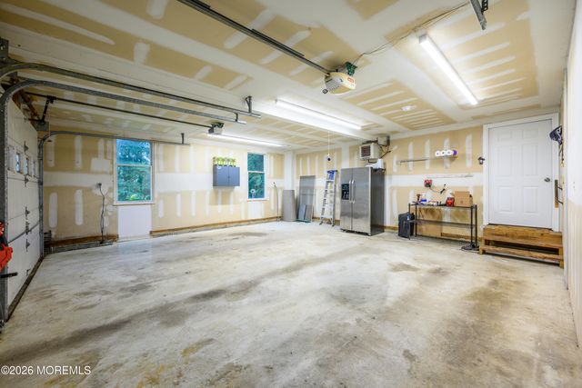 250 Bennett Road, Freehold, NJ 07728