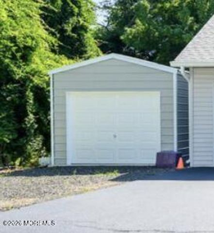 250 Bennett Road, Freehold, NJ 07728