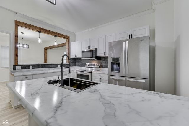 37 N Sherman Drive, Indianapolis, IN 46201