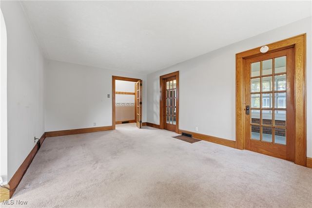 224 Shadyside Court, Alliance, OH 44601