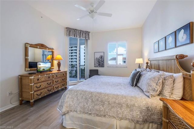 470 Launch CIR V-604, Naples, FL 34108