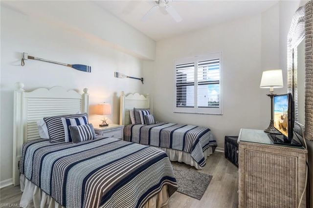 470 Launch CIR V-604, Naples, FL 34108