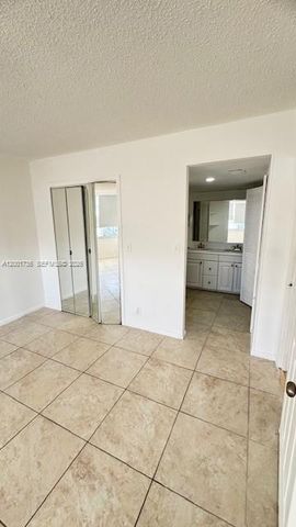 2025 NE 164th St 616, North Miami Beach, FL 33162