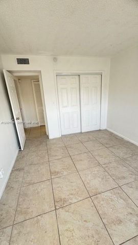 2025 NE 164th St 616, North Miami Beach, FL 33162