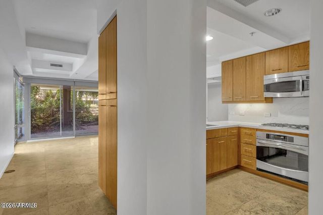 7127 E RANCHO VISTA Drive 4008, Scottsdale, AZ 85251