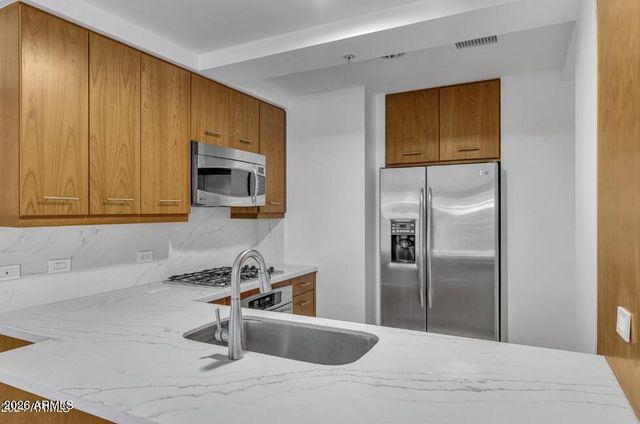 7127 E RANCHO VISTA Drive 4008, Scottsdale, AZ 85251