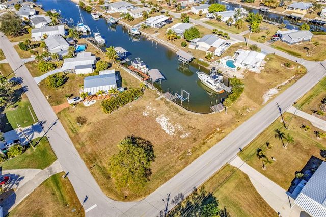 700 HOLLYHILL COURT, Punta Gorda, FL 33950