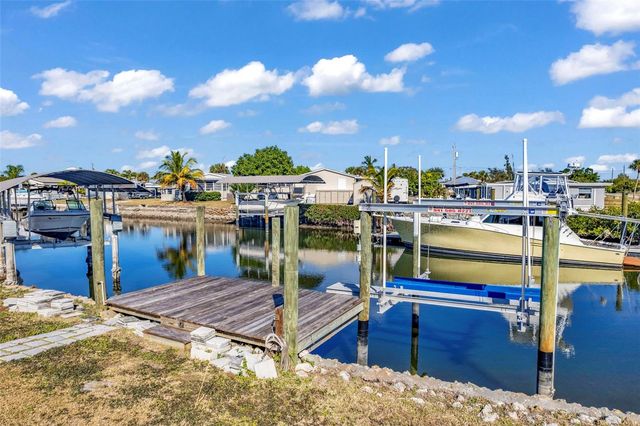 700 HOLLYHILL COURT, Punta Gorda, FL 33950