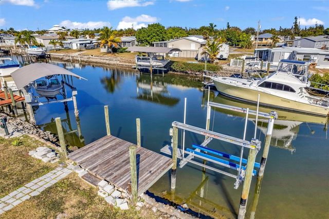 700 HOLLYHILL COURT, Punta Gorda, FL 33950