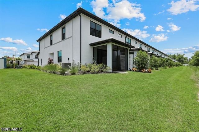 27907 Radiant CT, Bonita Springs, FL 34135