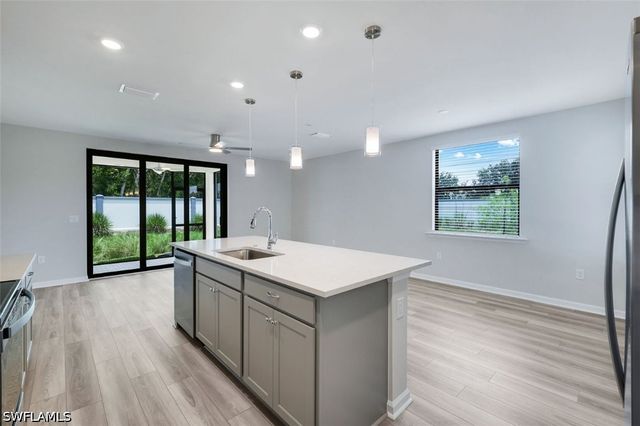 27907 Radiant CT, Bonita Springs, FL 34135