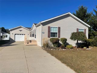 2679 Manatee Court, Lapeer, MI 48446