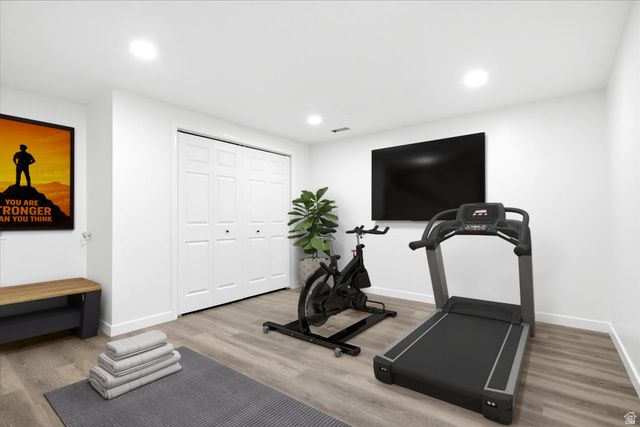 1676 E 11245 S, Sandy, UT 84092