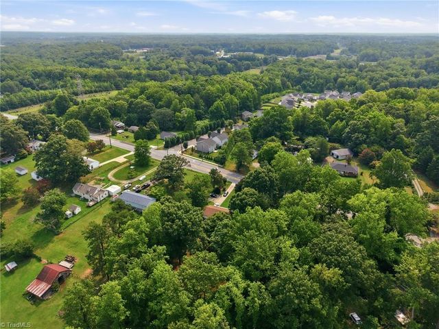 5703 Summit Avenue, Browns Summit, NC 27214