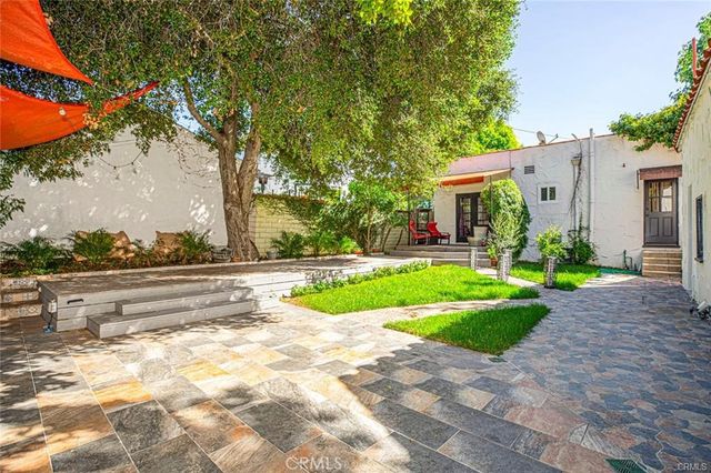 3629 Sierra Vista, Glendale, CA 91208