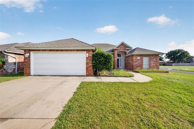 732 SW 155th Place, Oklahoma City, OK 73170