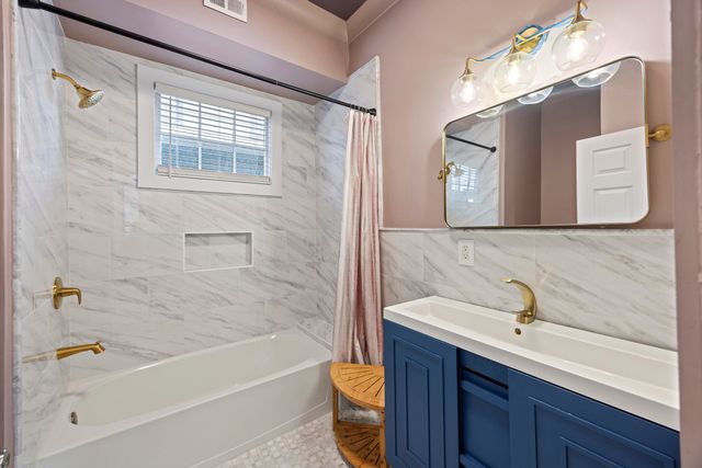 66 Line Street Apt A, Charleston, SC 29403