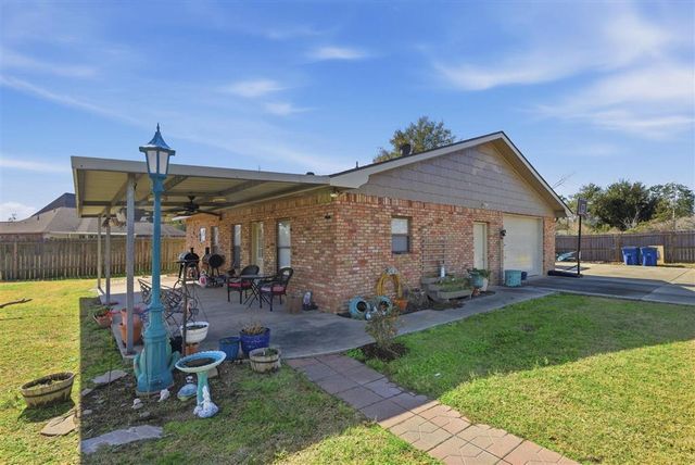 1895 N Borel Drive, Lake Charles, LA 70611