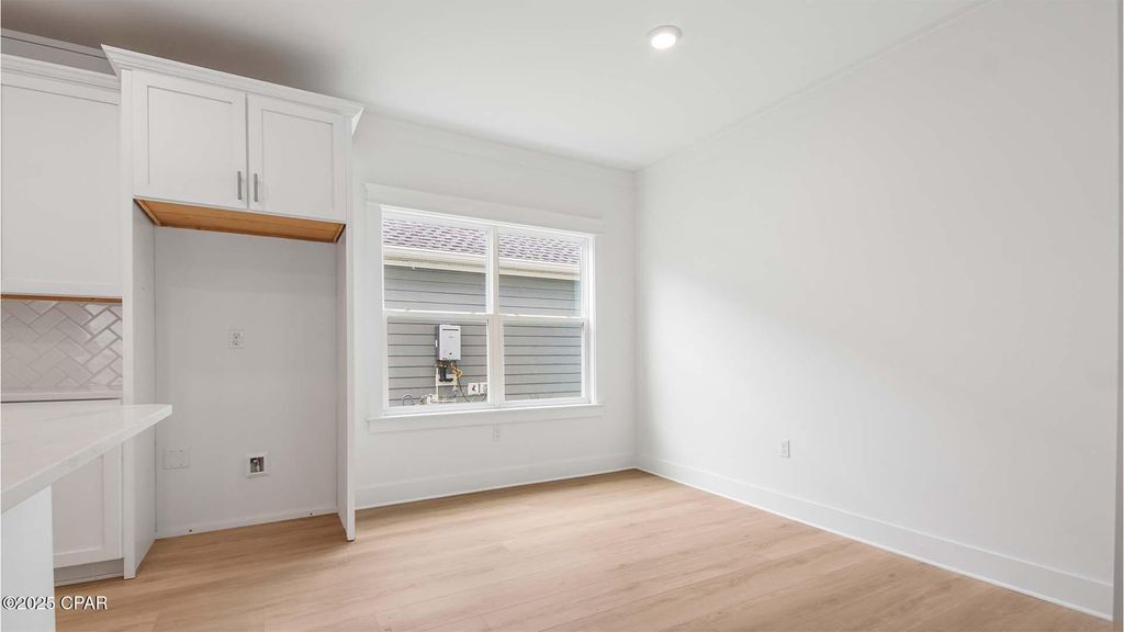 Image 7 of property listing at 872 Walsonham Drive, Panama City Beach, FL 32407