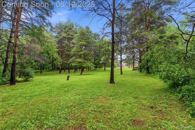 6109 N State Road, Richfield Township, MI 48423
