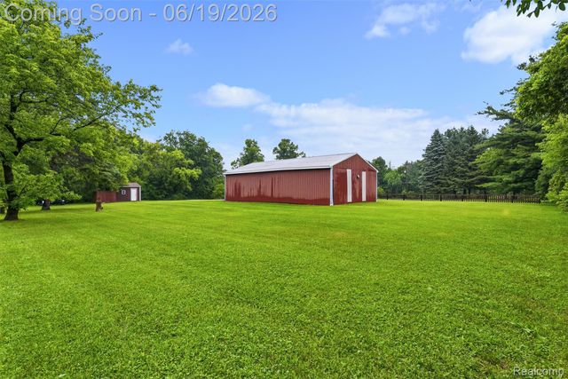 6109 N State Road, Richfield Township, MI 48423