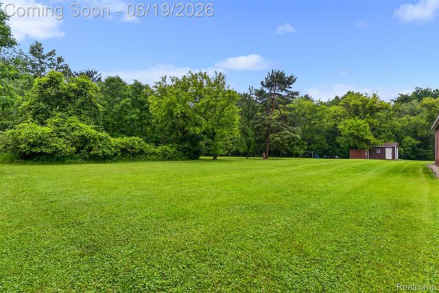 6109 N State Road, Richfield Township, MI 48423