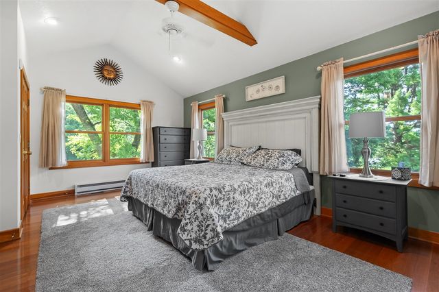 8650 S 2nd Street, Mattawan, MI 49071
