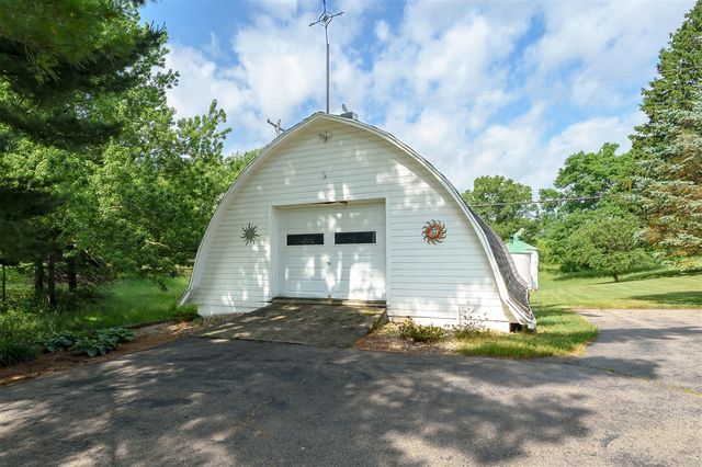 8650 S 2nd Street, Mattawan, MI 49071
