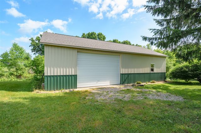 8650 S 2nd Street, Mattawan, MI 49071