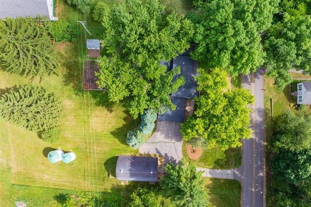 8650 S 2nd Street, Mattawan, MI 49071