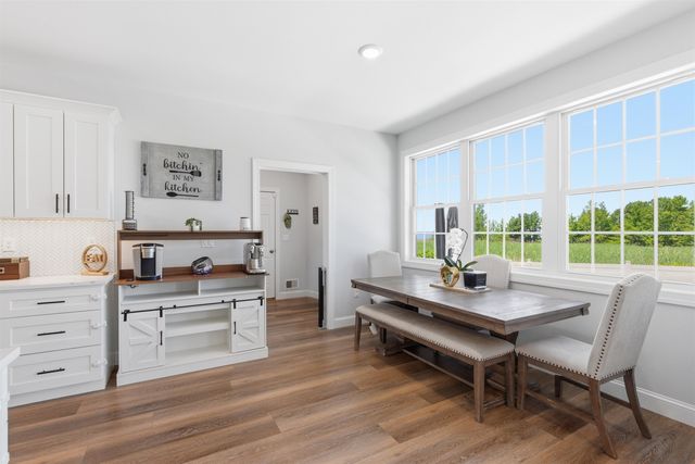 38 W CONCOURSE, Aberdeen Township, NJ 07735