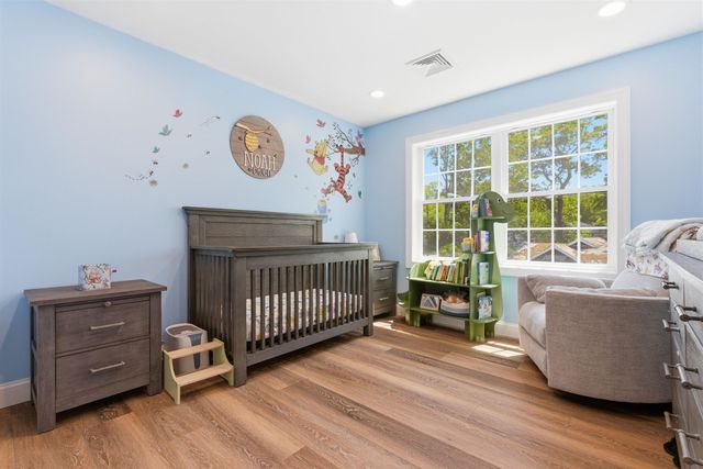 38 W CONCOURSE, Aberdeen Township, NJ 07735