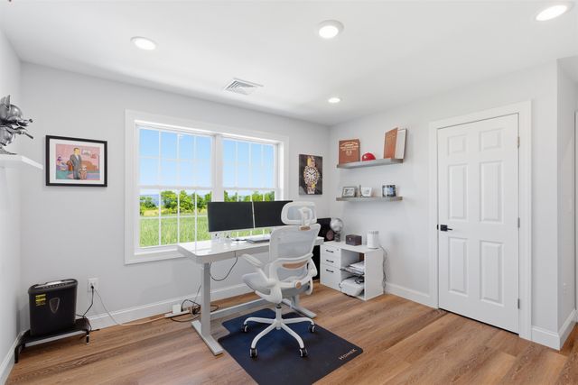 38 W CONCOURSE, Aberdeen Township, NJ 07735
