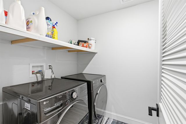 38 W CONCOURSE, Aberdeen Township, NJ 07735
