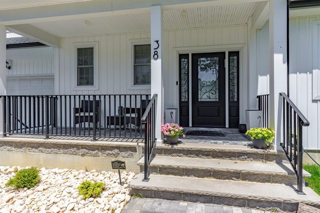 38 W CONCOURSE, Aberdeen Township, NJ 07735