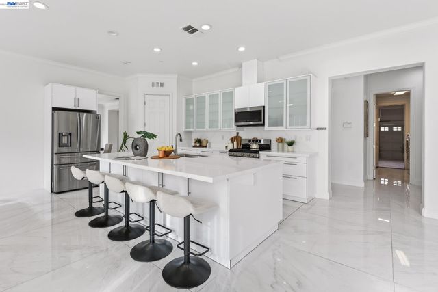 2848 E Cog Hill Ter, Dublin, CA 94568