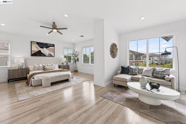 2848 E Cog Hill Ter, Dublin, CA 94568