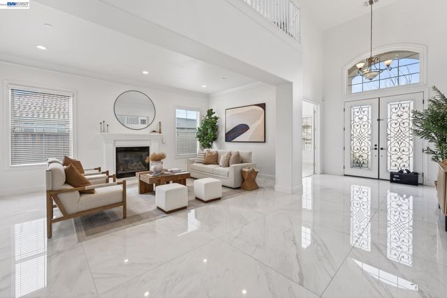 2848 E Cog Hill Ter, Dublin, CA 94568