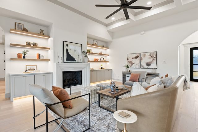 724 Cooper Trail, Weatherford, TX 76087