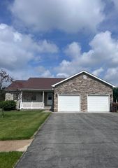 11609 Salyer Drive, Wheatfield, IN 46392