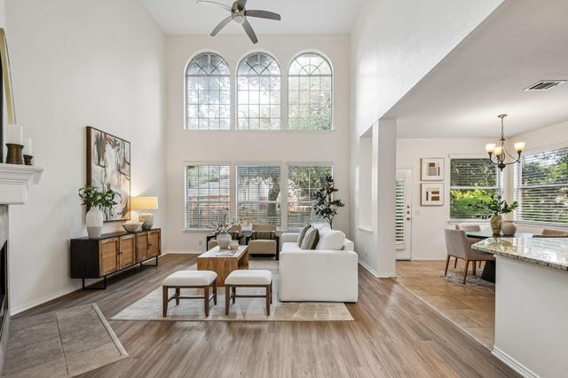 4002 Lord Byron CIR, Round Rock, TX 78664
