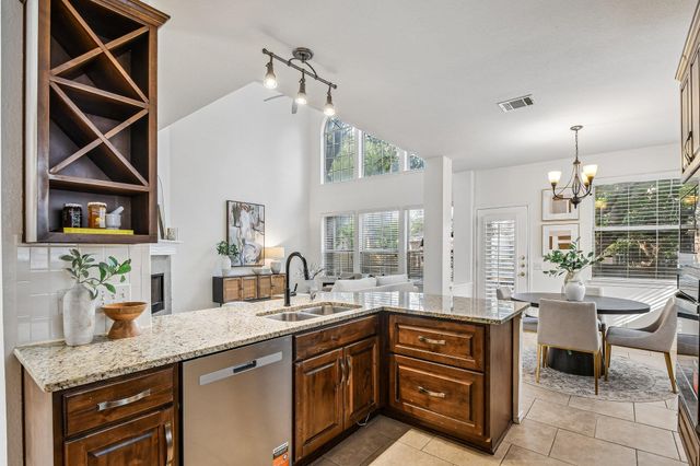4002 Lord Byron CIR, Round Rock, TX 78664