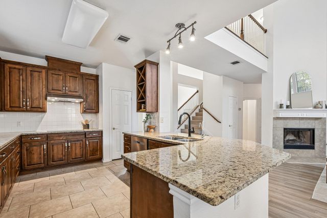 4002 Lord Byron CIR, Round Rock, TX 78664