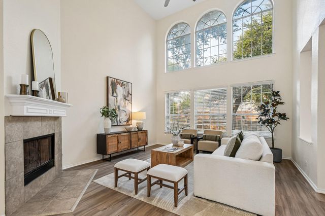 4002 Lord Byron CIR, Round Rock, TX 78664