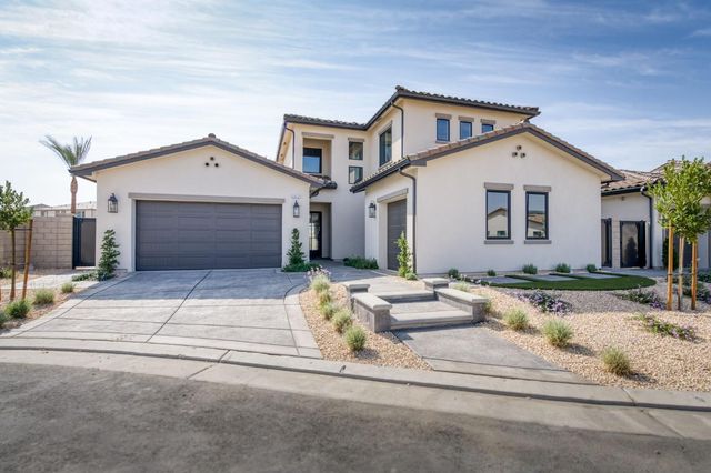 2873 E Beech Tree Drive, Fresno, CA 93730