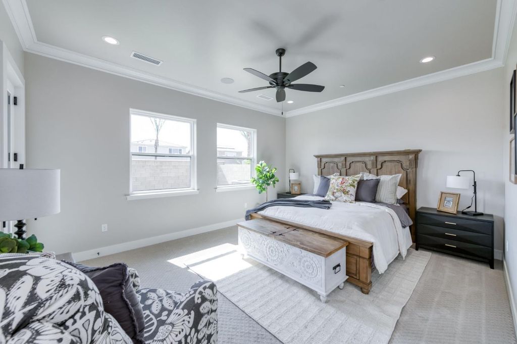 Image 18 of property listing at 2873 E Beech Tree Drive, Fresno, CA 93730